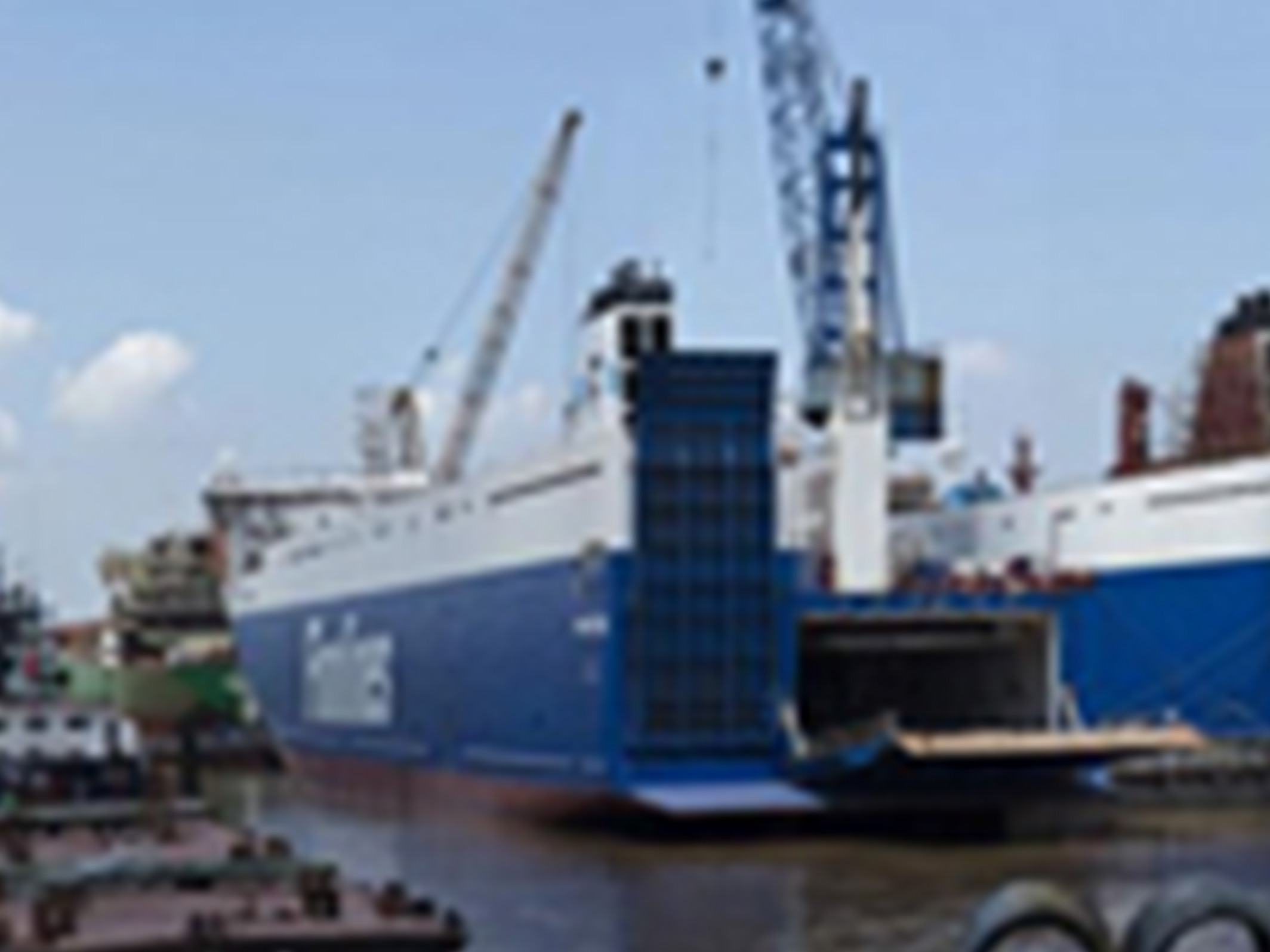 海南自貿港開通首條洲際集裝箱航線